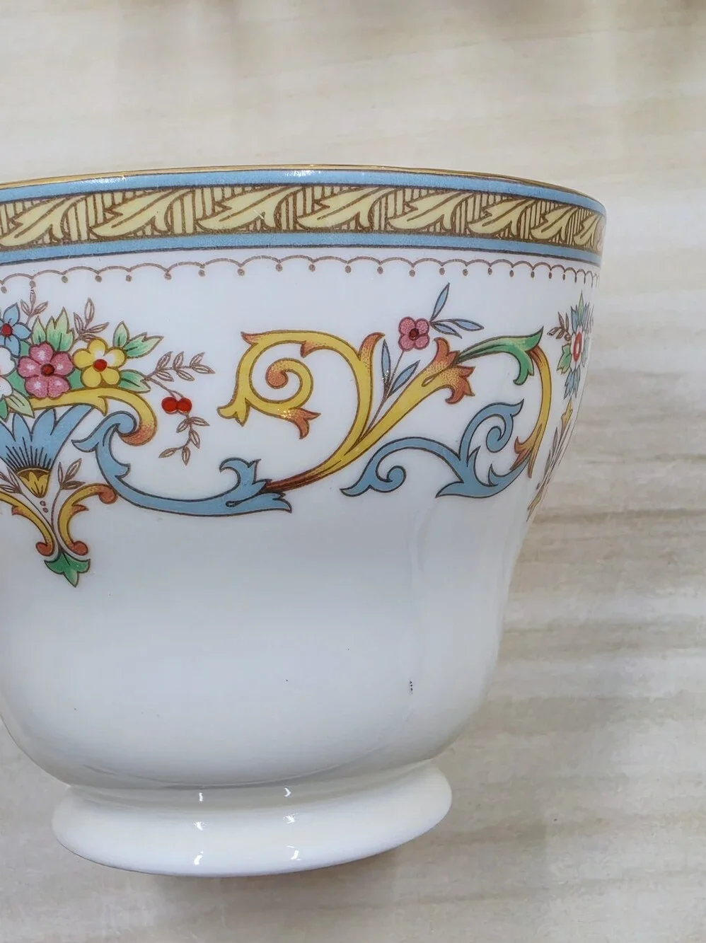 Aynsley Henley Pattern Teacup Set Of 4 Floral Motif England Green Backstamp